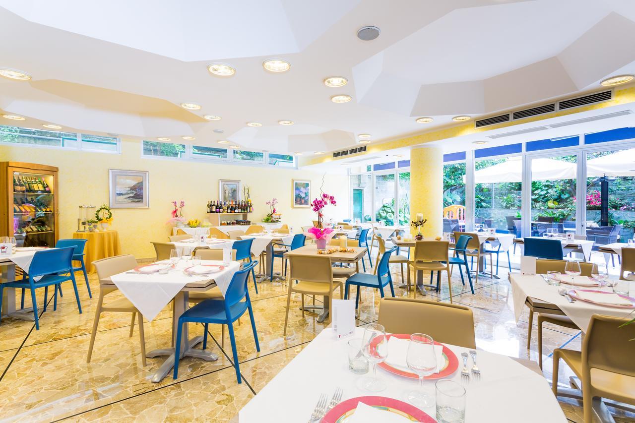 ואראצה Hotel Villa Delibera מראה חיצוני תמונה