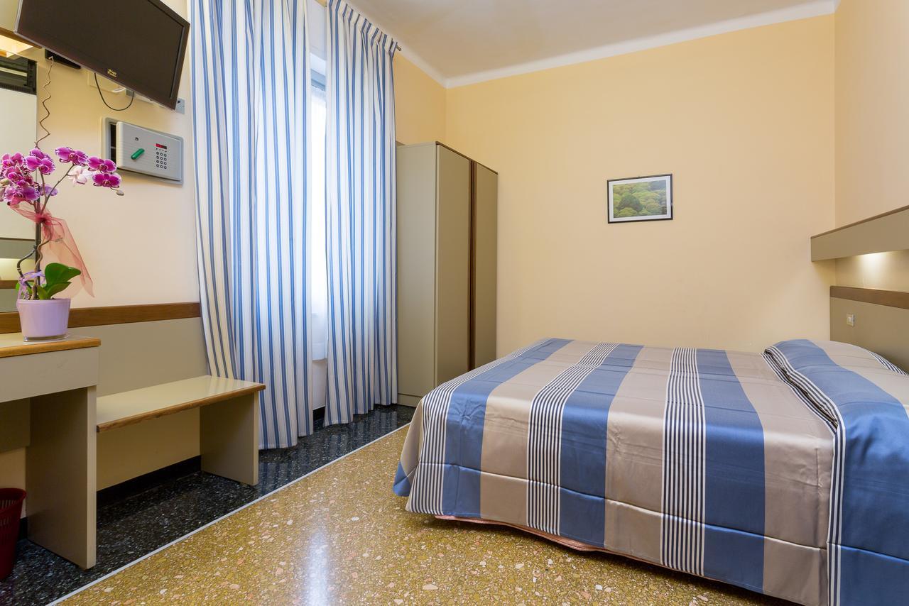 ואראצה Hotel Villa Delibera מראה חיצוני תמונה
