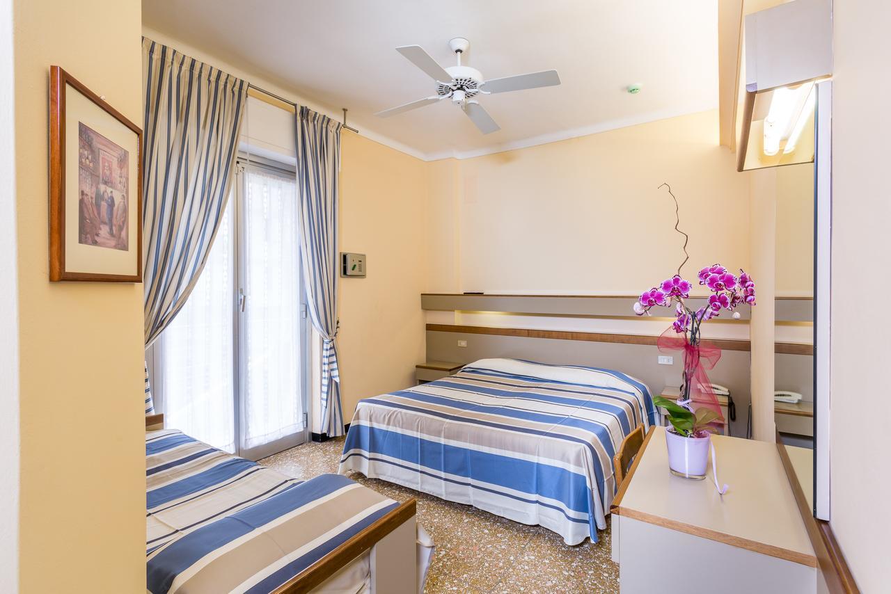 ואראצה Hotel Villa Delibera חדר תמונה