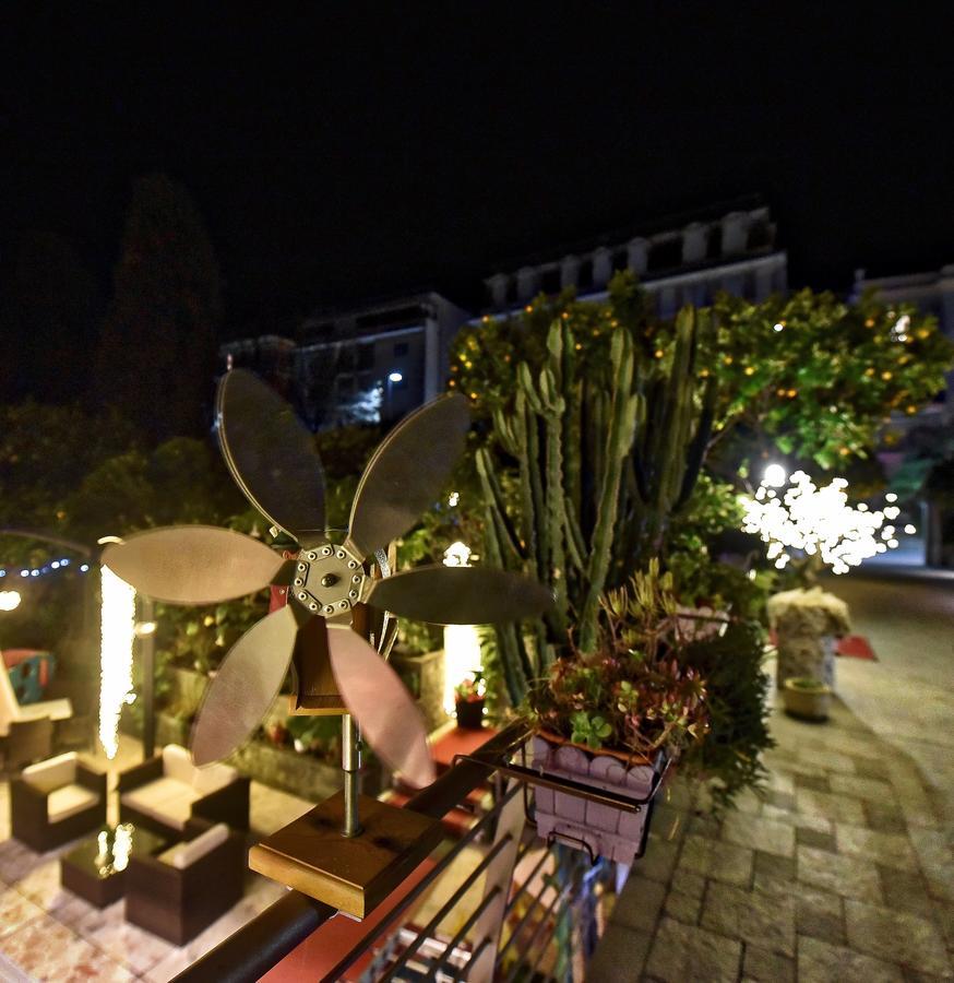 ואראצה Hotel Villa Delibera מראה חיצוני תמונה
