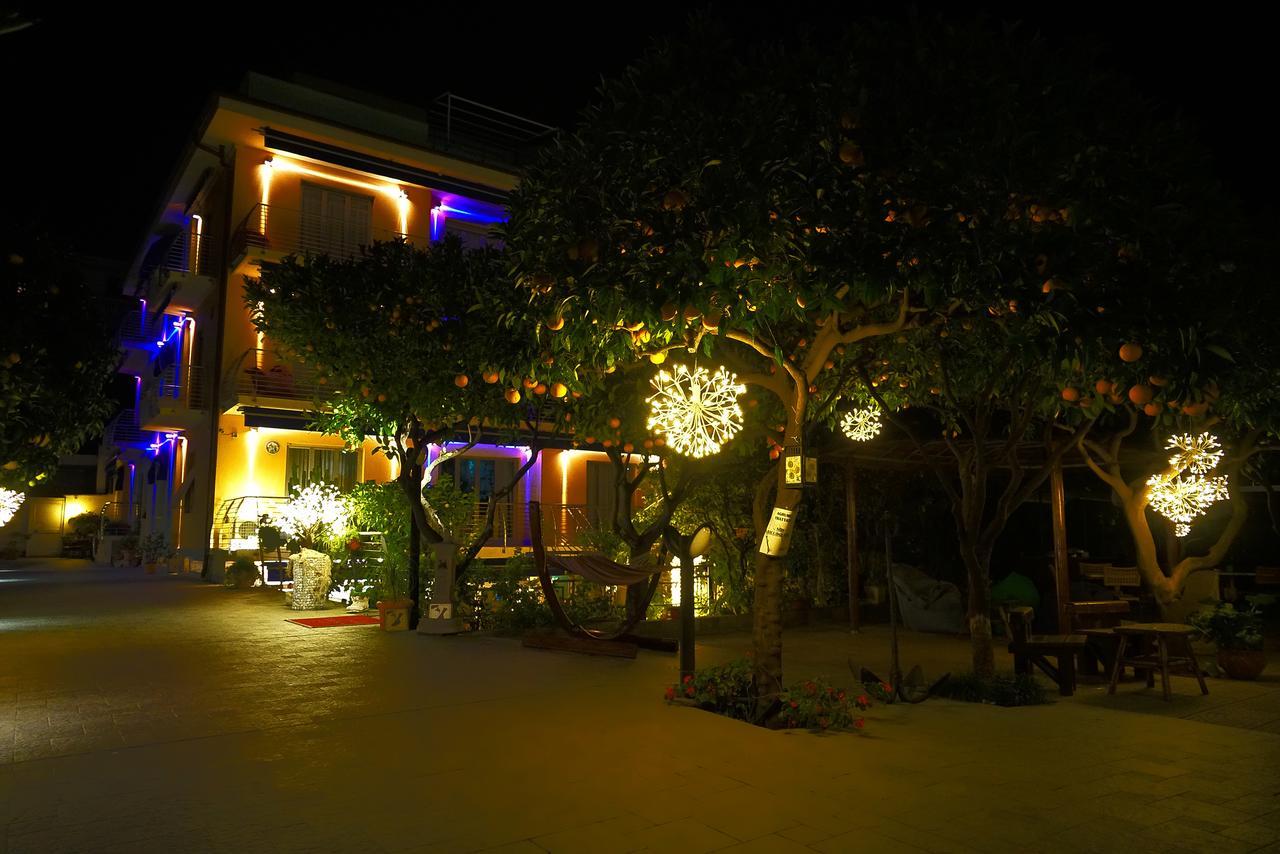 ואראצה Hotel Villa Delibera מראה חיצוני תמונה